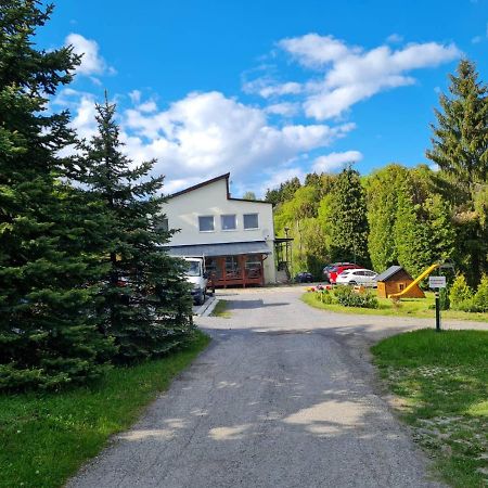 Villa Paradajs - Ubytovanie Pri Jazere Banská Štiavnica Exterior foto